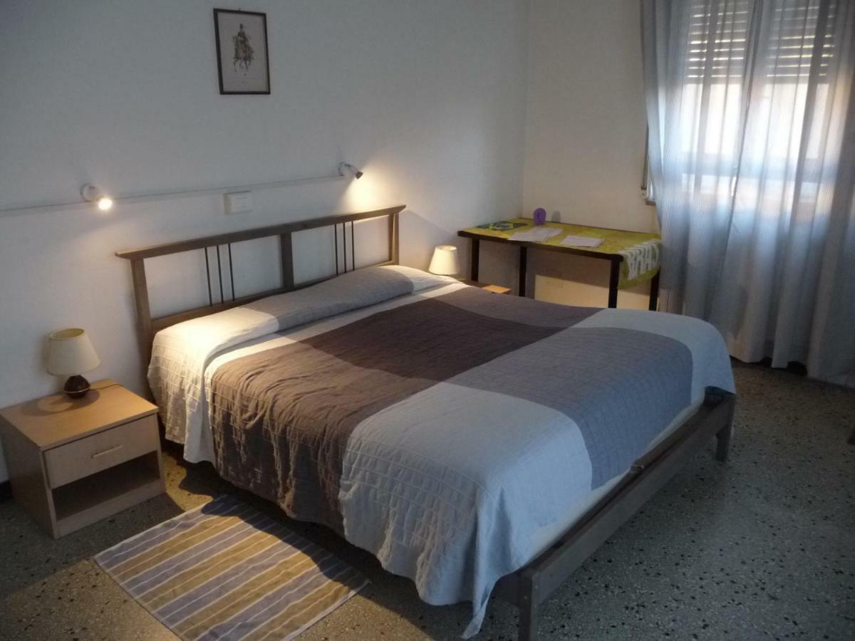 Appartamento Franca Местре Екстериор снимка